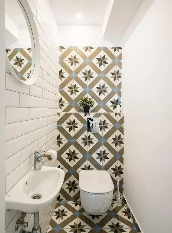 Downtown Modern - 2Br Apartment Βουκουρέστι